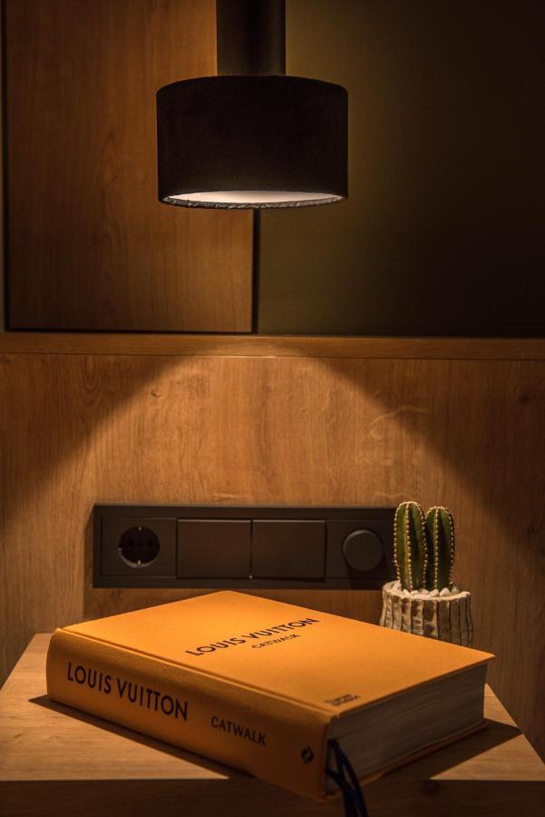 Relaxo Collection Luxury Suites In The Heart Of Heraklion ภายนอก รูปภาพ