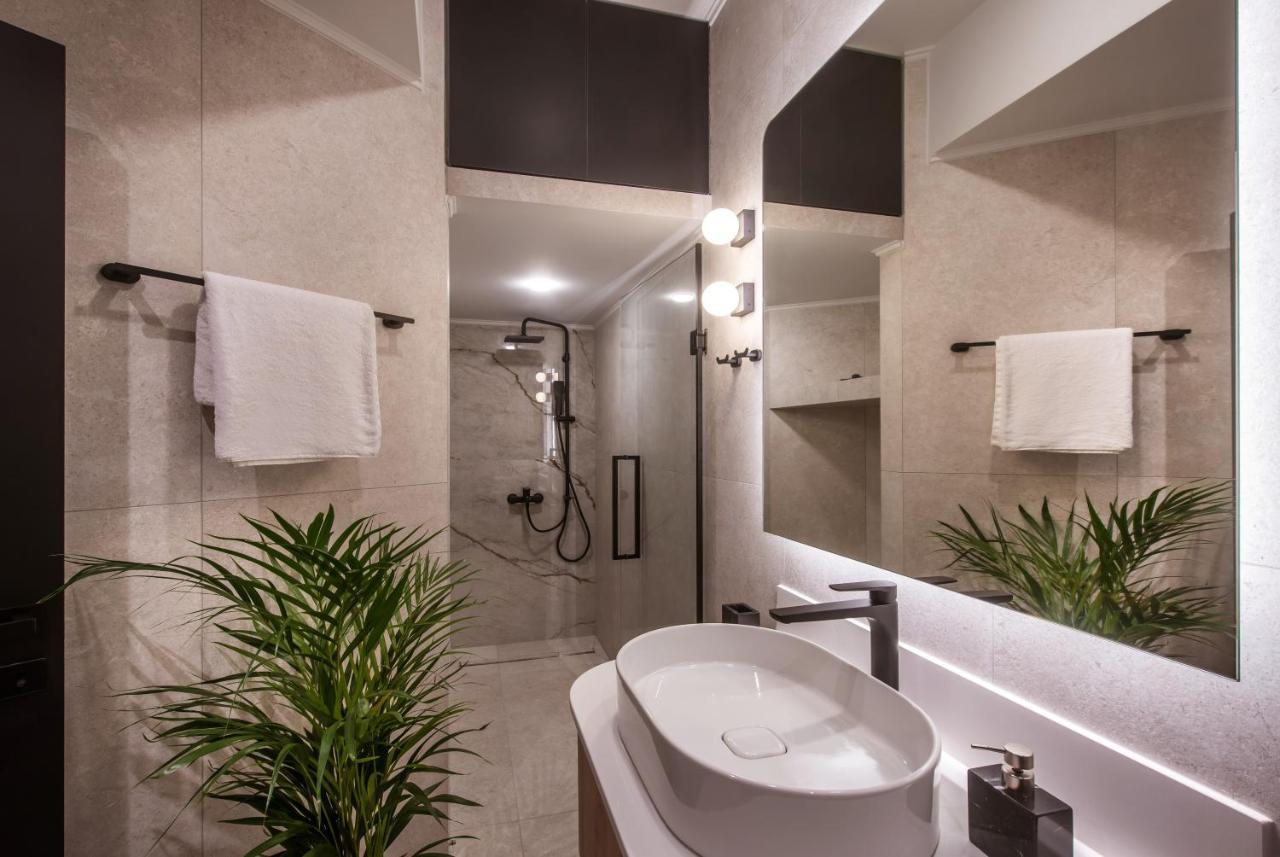 Relaxo Collection Luxury Suites In The Heart Of Heraklion ภายนอก รูปภาพ